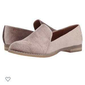 Indigo Women’s Hani Loafer Flat